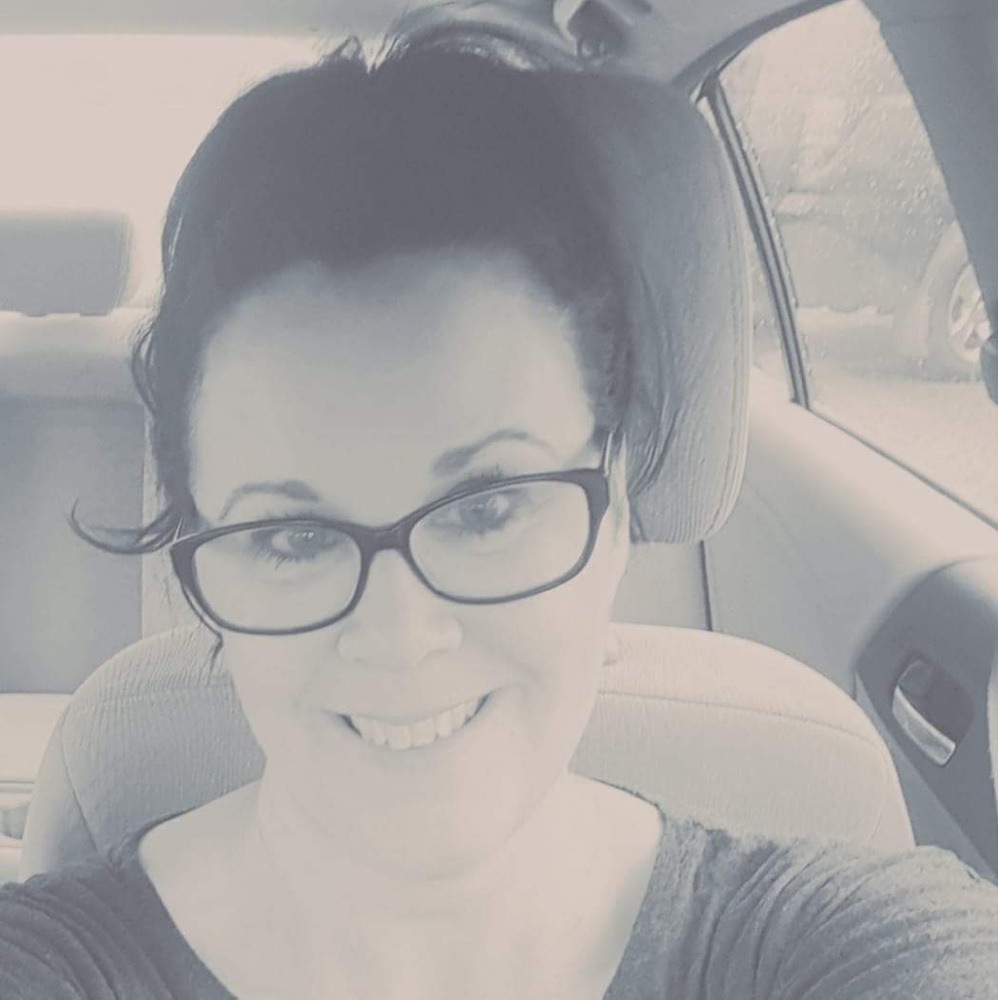 Meet your Posher, Angela